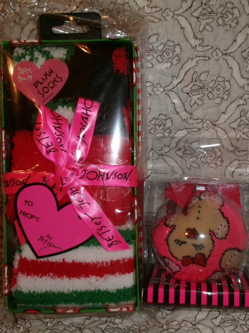 NWT Betsey Johnson Christmas Socks
